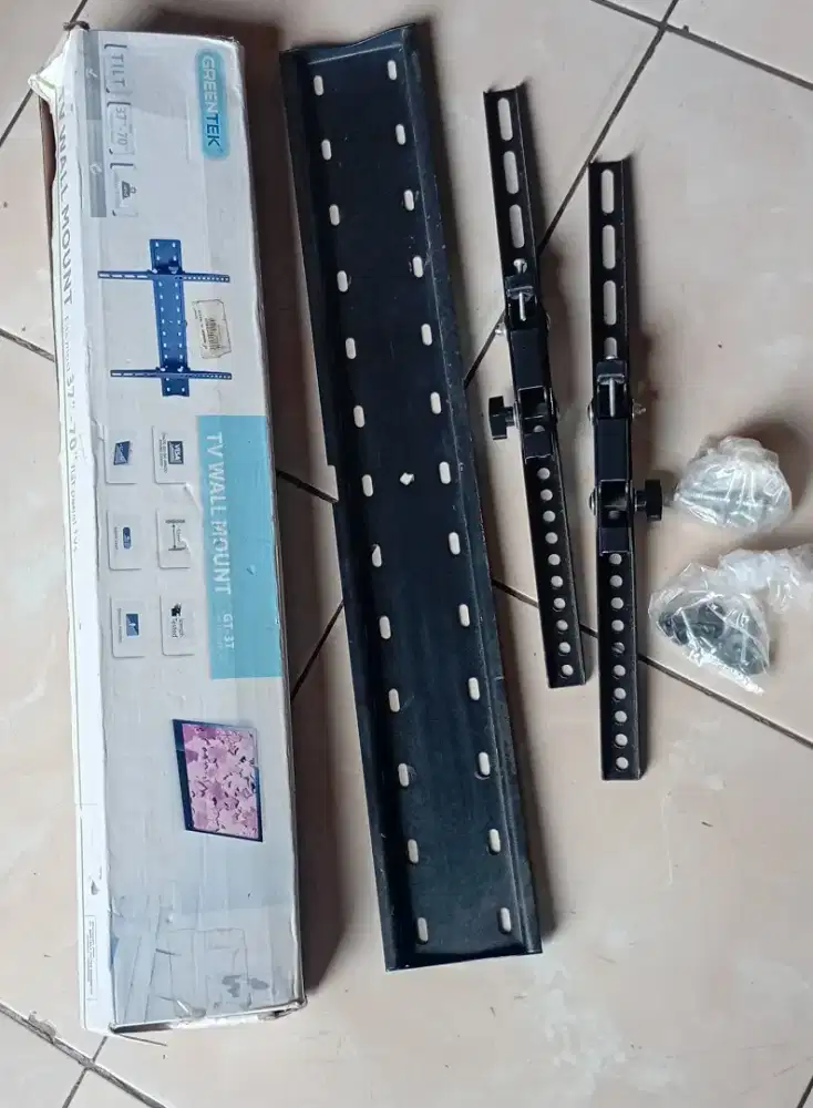 Breaket untuk TV 37 inc - 70 inc