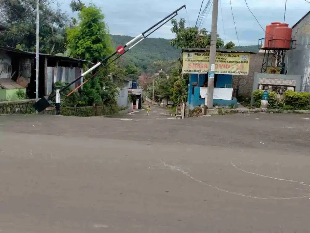 Jual murah rumah di komplek aman tentram asri dekat gerbang Tol di Pebuaran-Kemang-Bogor. 02