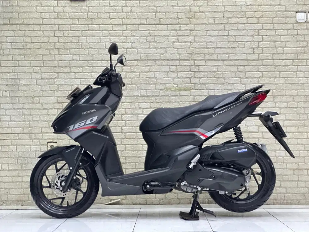 TERMURAH‼️ Honda Vario 160 CBS 2022 Metallic Black - mustika Motoshop