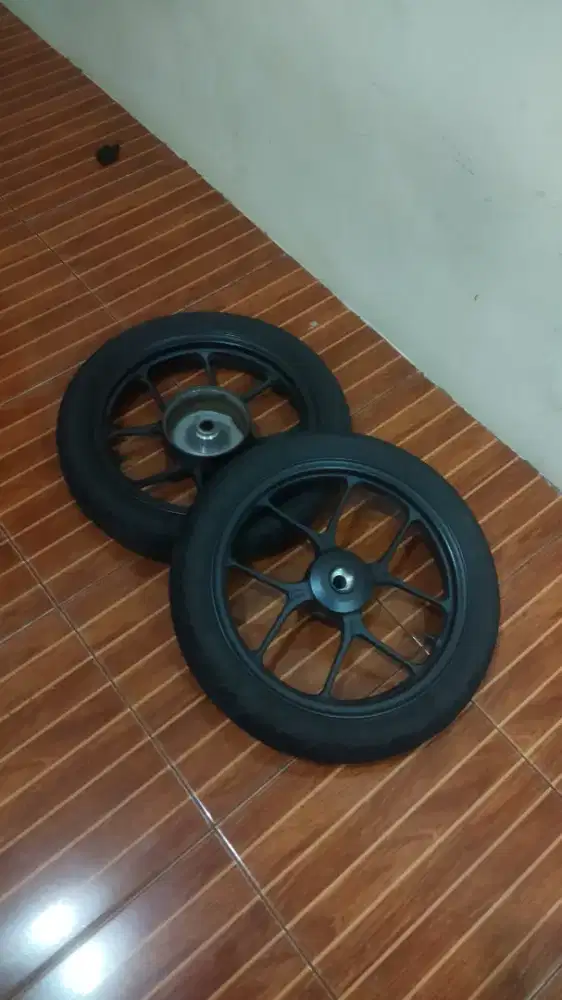 Velg original beat deluxe pnp metic honda 110