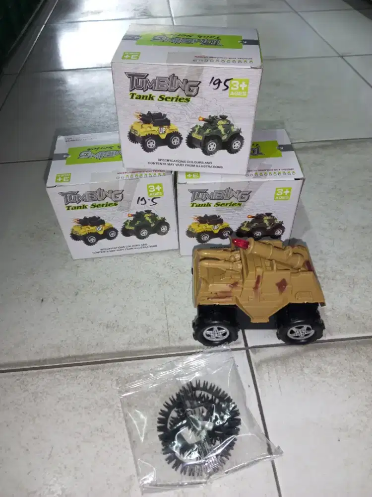 Mainan Anak Tumbling Tank