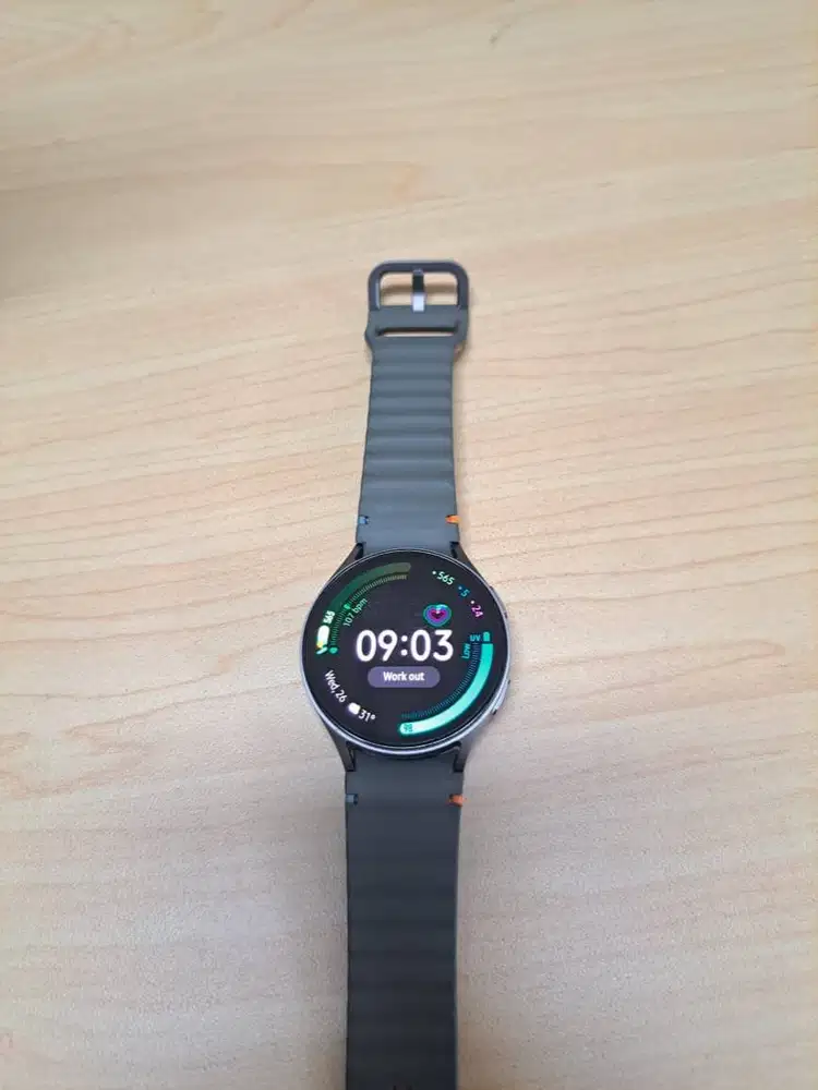 Samsung Galaxy Watch 7 44mm Mulus Full Fungsi, Pemakaian 7 Bulan