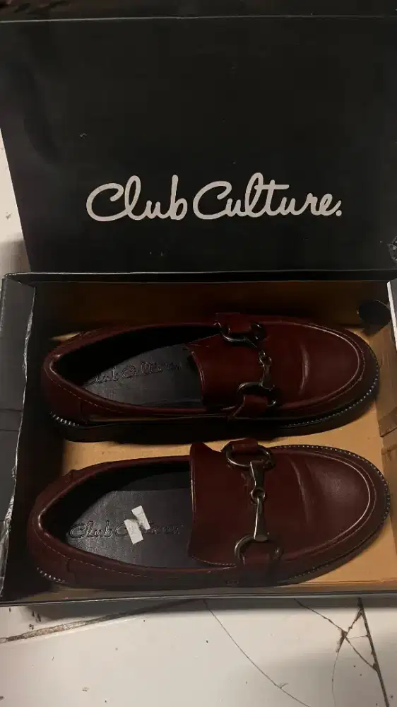 Sepatu boots club culture