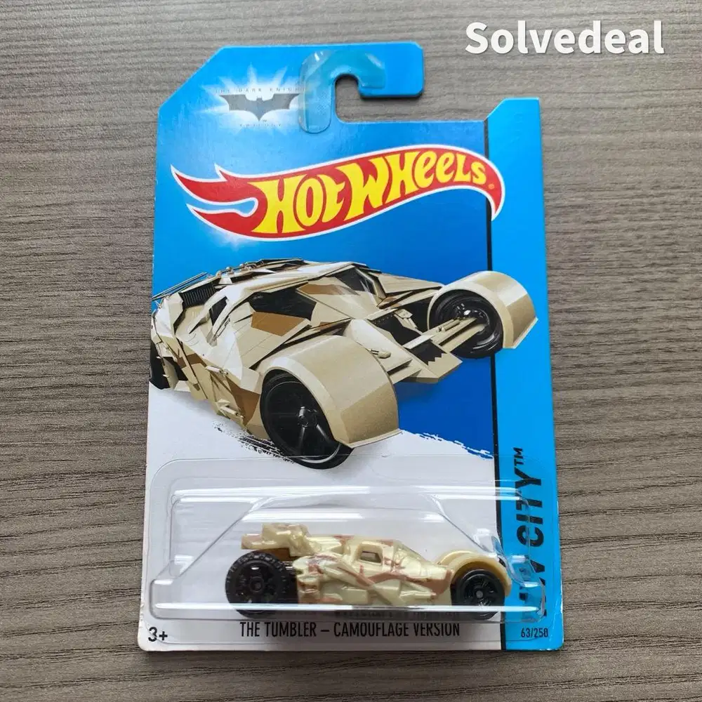 Hot Wheels Batman The Tumbler Camouflage Version 2014 Cokelat – Baru