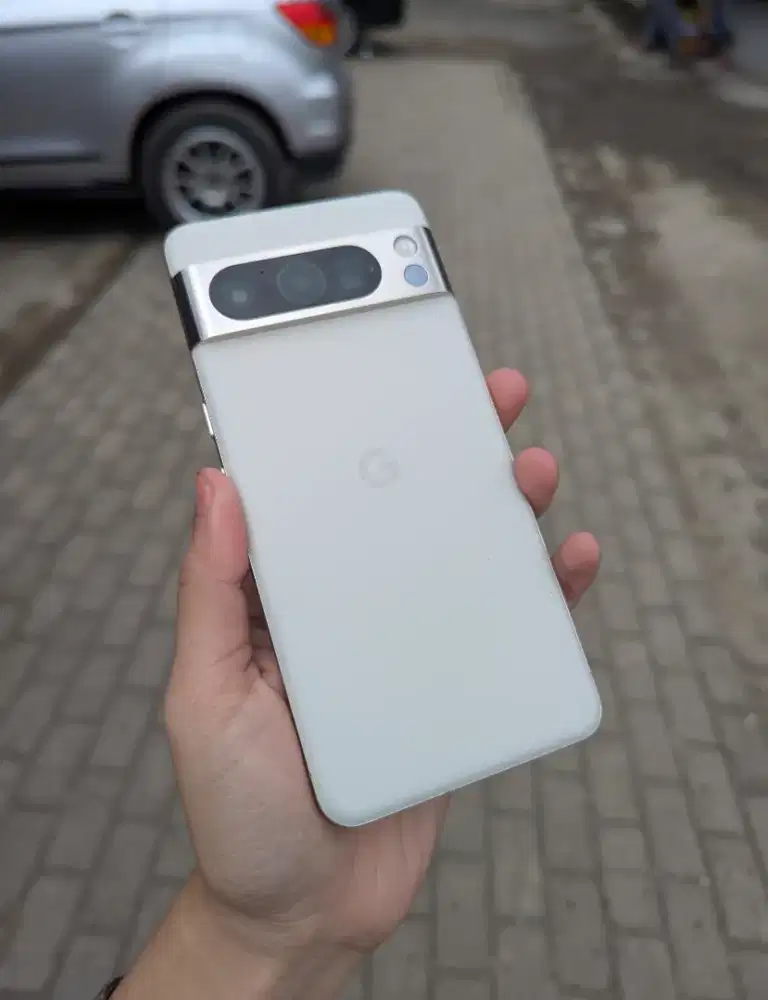 Pixel 8 Pro Resmi Beacukai