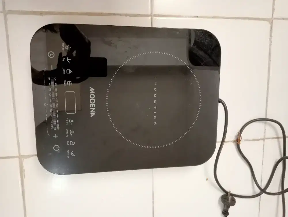 Kompor listrik modena