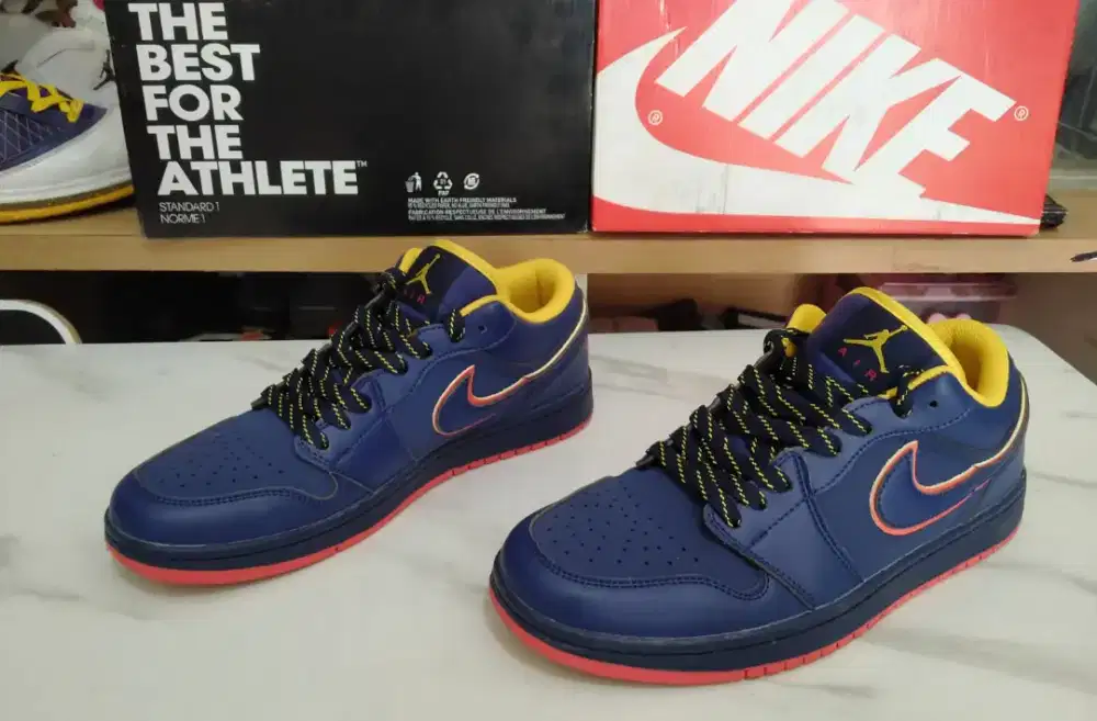 Sepatu Nike Air Jordan Low
