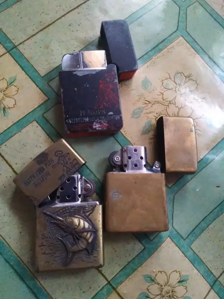 Aneka Korek Api antik