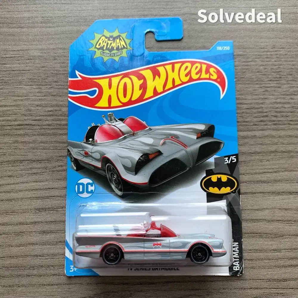 Hot Wheels Batman TV Series Batmobile 2019 Abu-abu – Baru