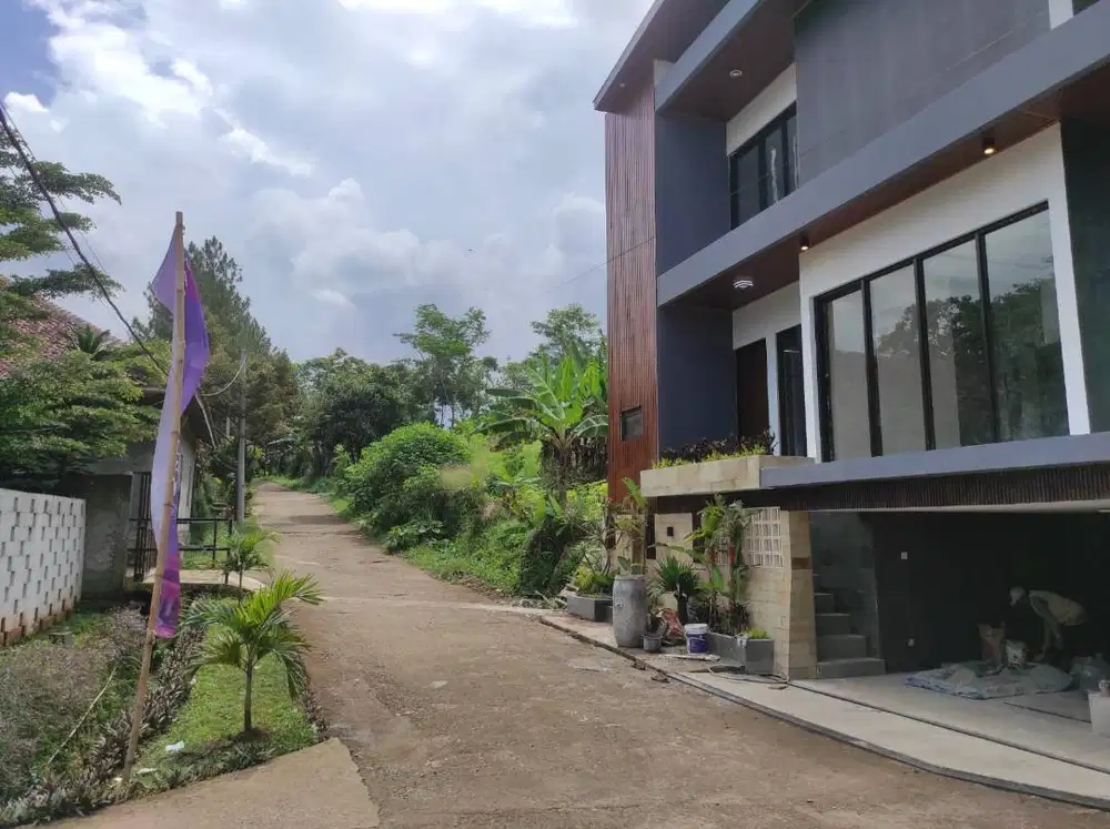 •	Tanah Murah Dekat Jalan Tol & Kampus IPDN IKOPIN UNPAD ITB