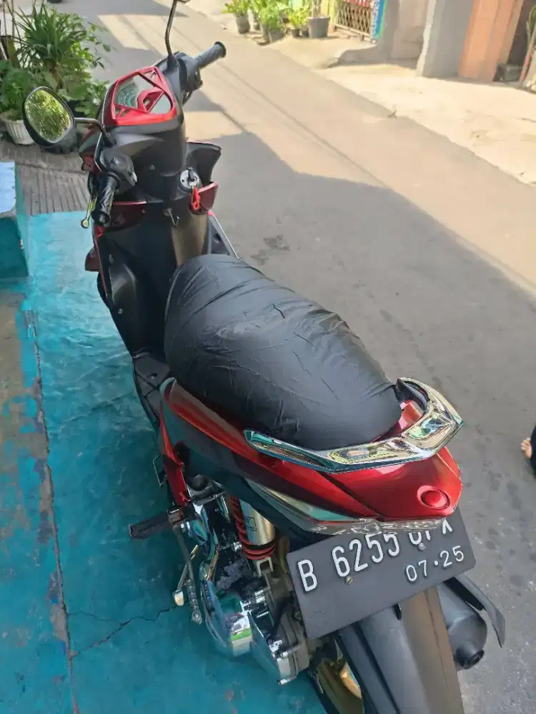 Yamaha Xeon 125 Thn 2010 (B-dki)