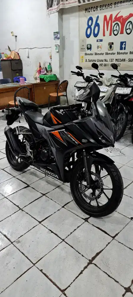 Cbr150 r cantik jalan 4.xxx km