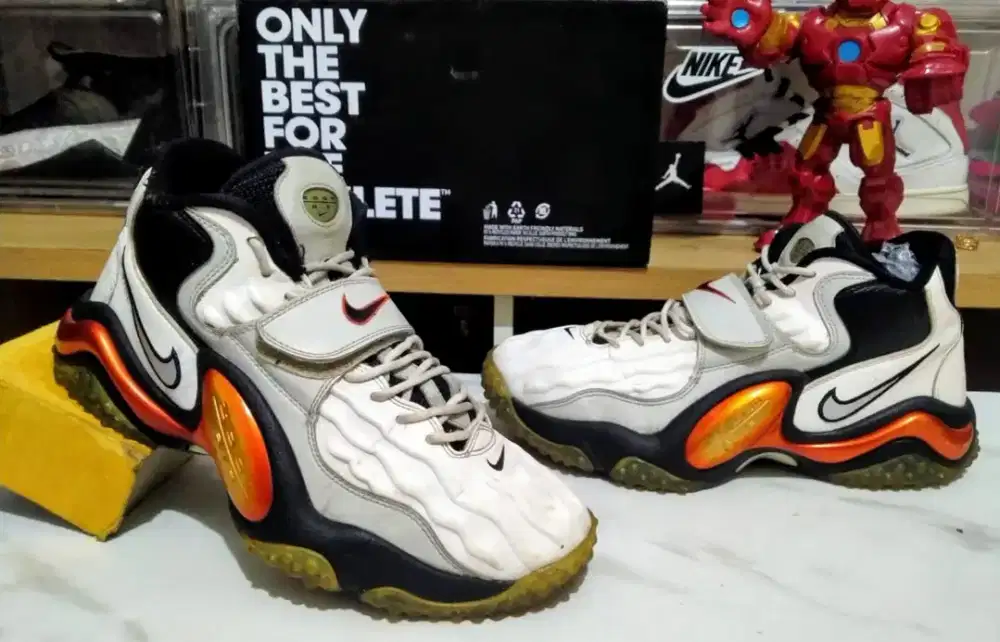 Sepatu Basket Nike Air zoom Turf Vintage