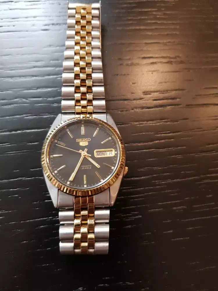 Seiko 5 jam tangan pria automatic