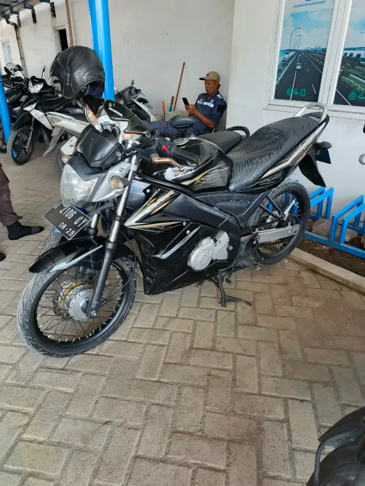 YAMAHA VIXION / FZ150