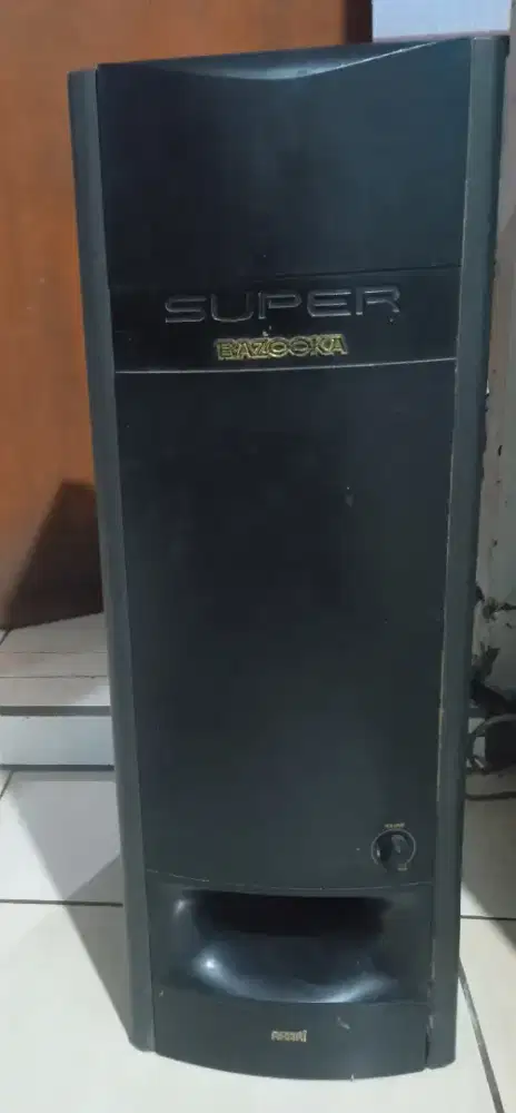 Aktif subwoofer AKARI