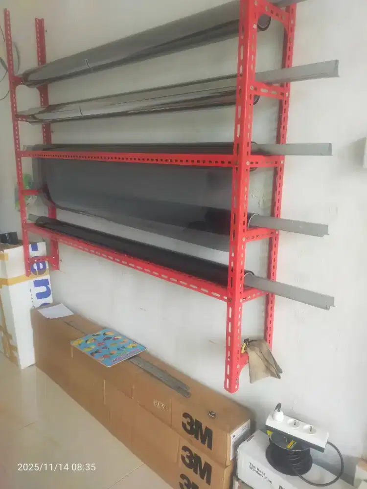 Pemasangan kaca film mobil dan kaca rumah / ruangan