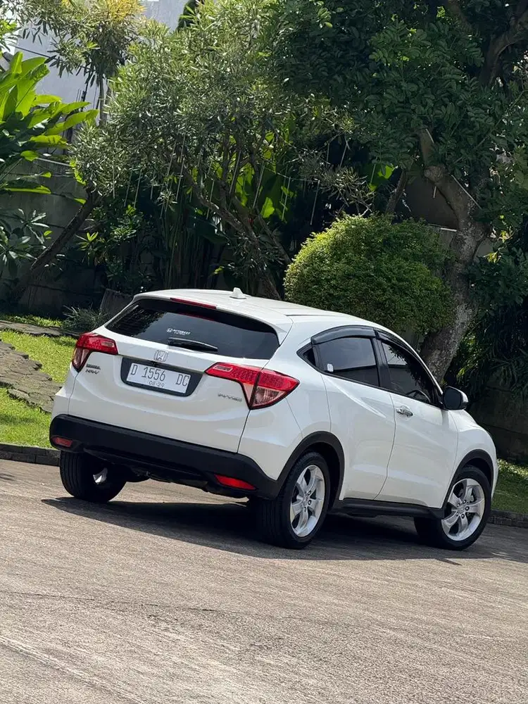 HRV E CVT 2016 KM low