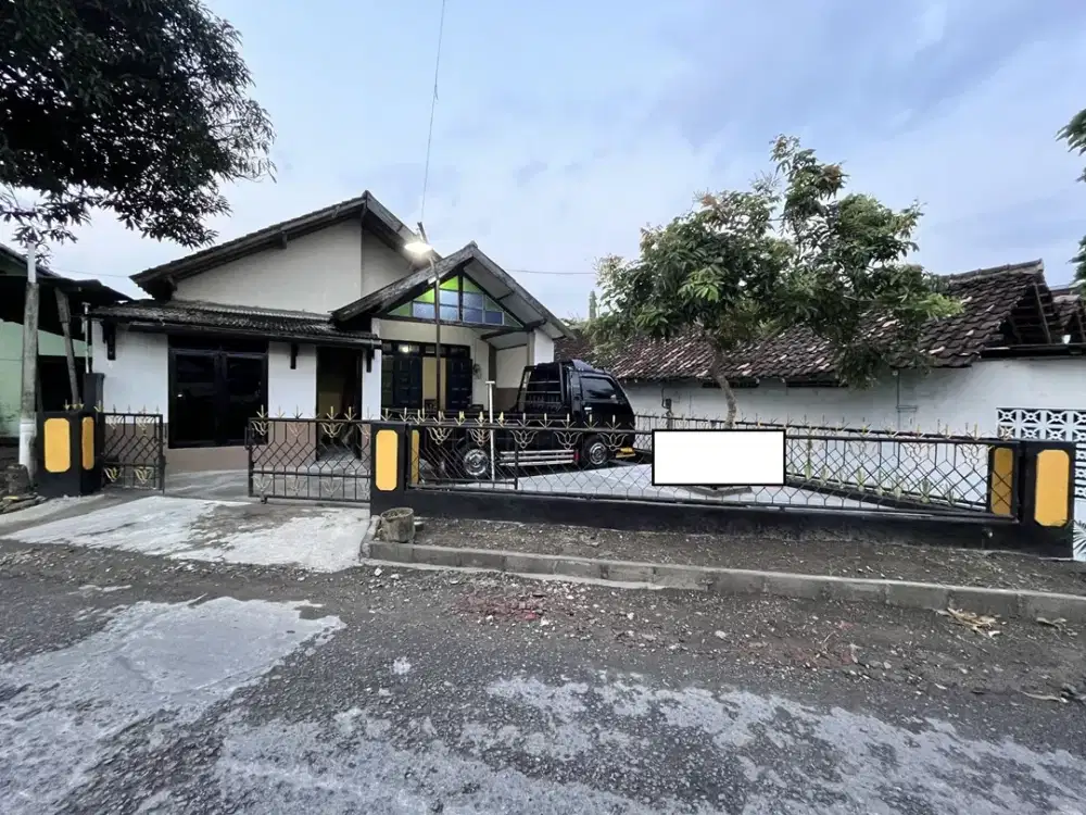 Rumah DIJUAL di Trihanggo 4KT