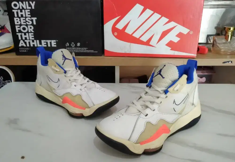Sepatu Basket Nike Jordan Zoom 92