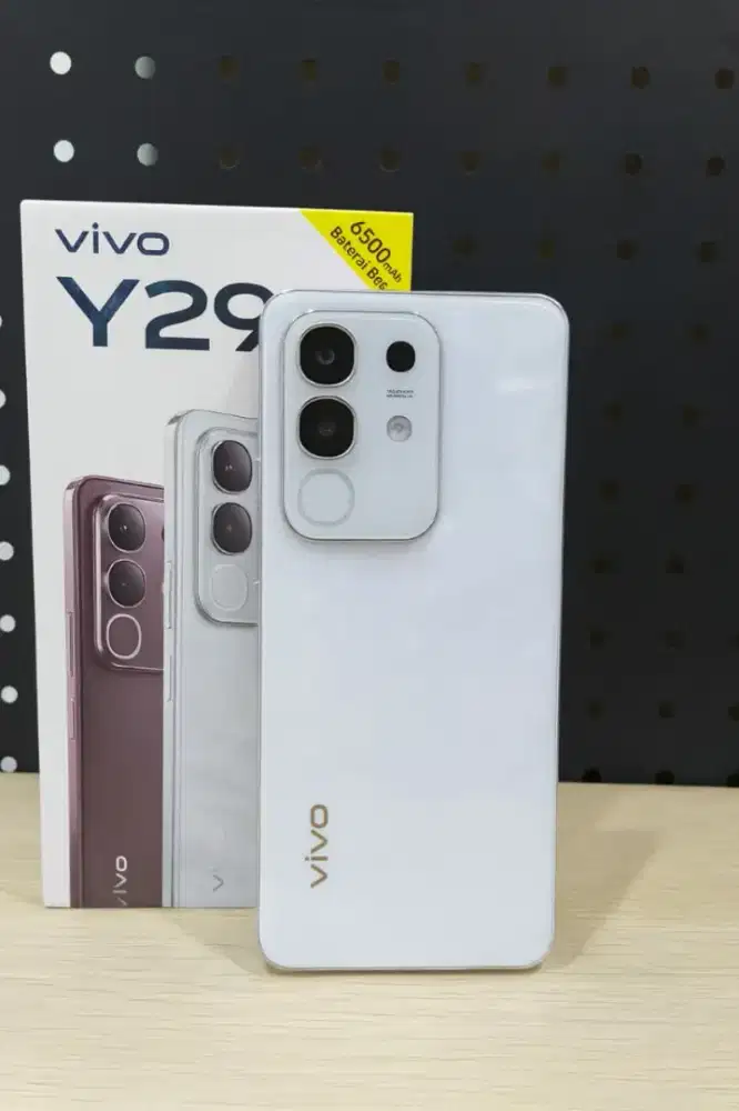 VIVO Y29 6/128 WHITE SECOND