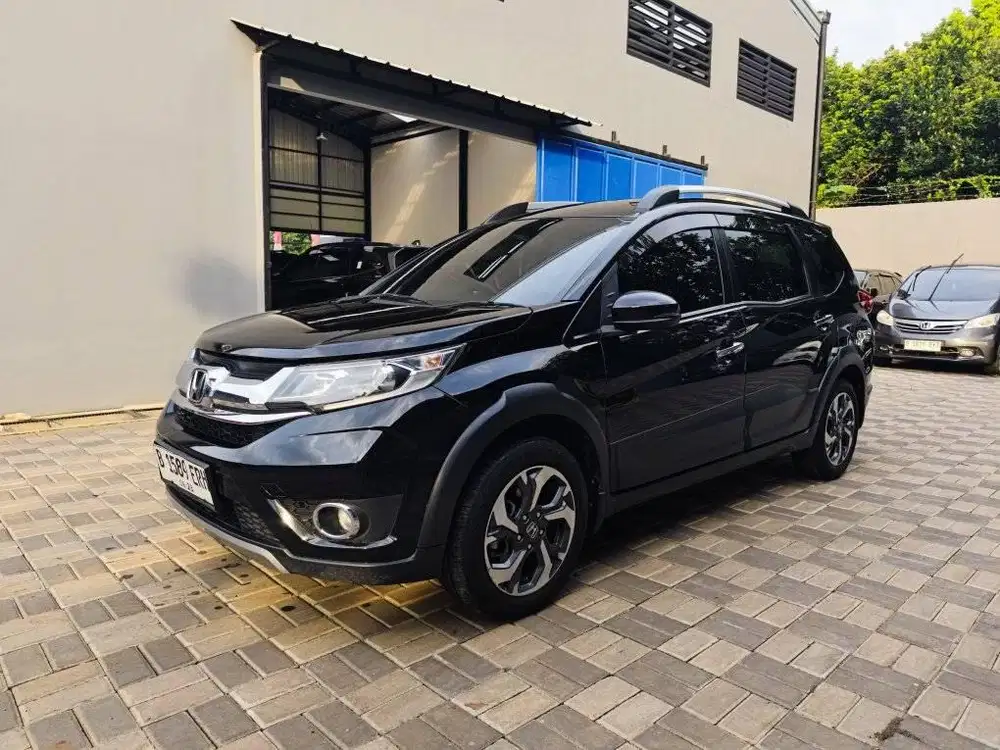 BRV E CVT 2018 DP 5 juta