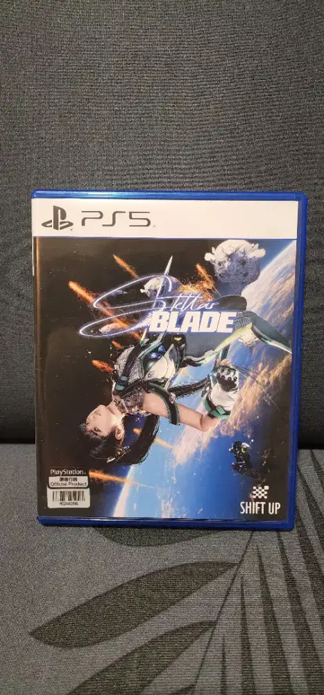 Kaset PS5: Stellar Blade