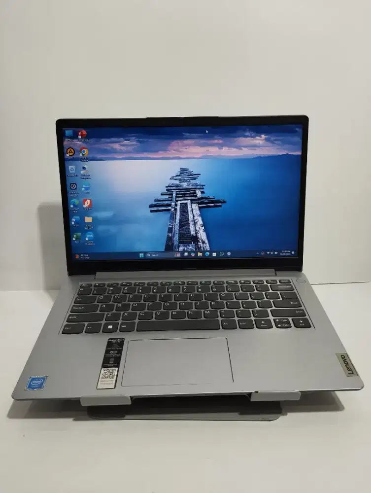 LAPTOP LENOVO IDEAPD SLIM 1