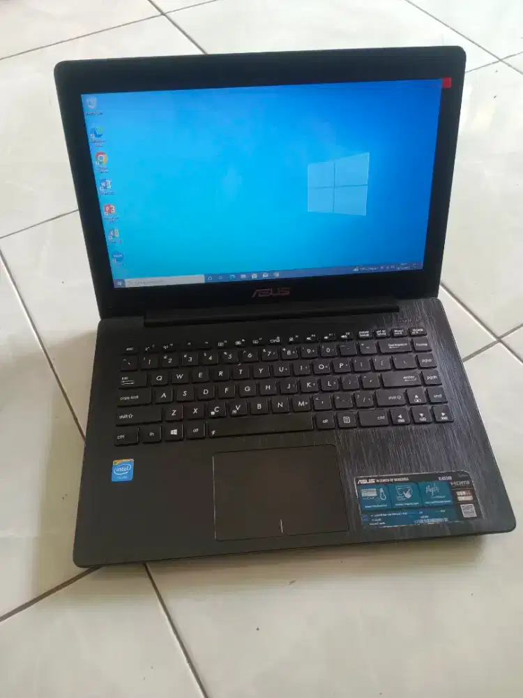Laptop Asus X453M ram 4gb