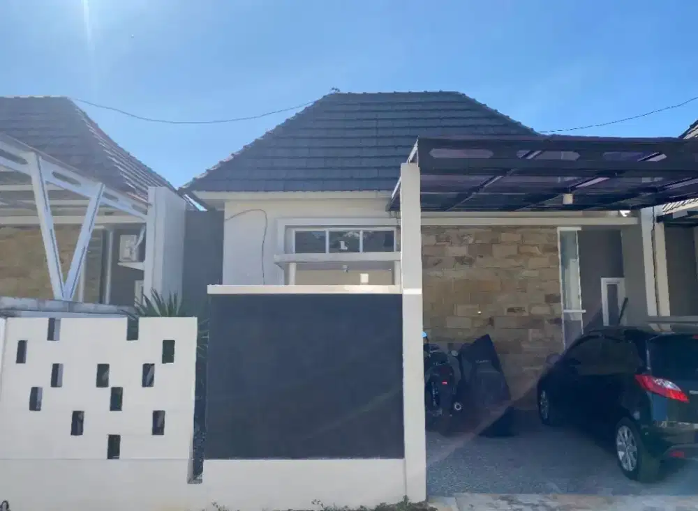 Dijual Rumah Murah Strategis Di Grafika Banyumanik