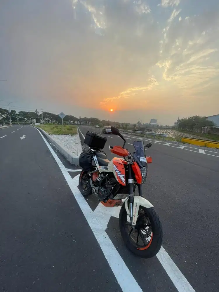 Ktm duke 200 gress