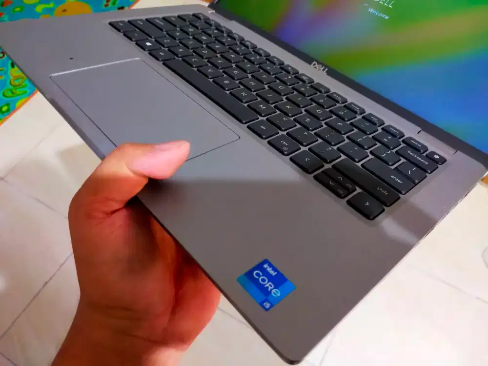 Dijual laptop Dell Intel I5 gen 11 Ram 8GB SSD 512GB win 11 siap pakai
