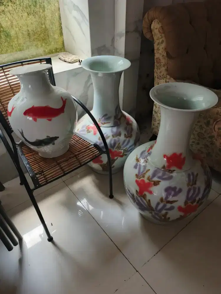 Guci Keramik Cantik (Sepasang) + 1