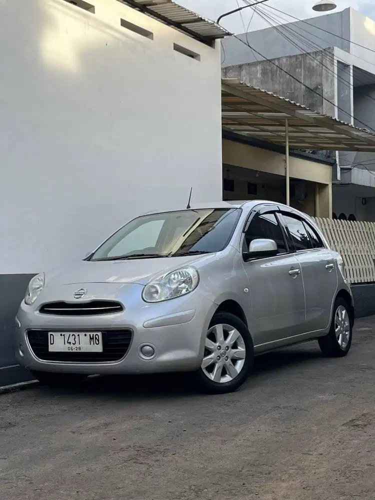 NISSAN MARC 1.2L AT 2013 SIAP PAKAI