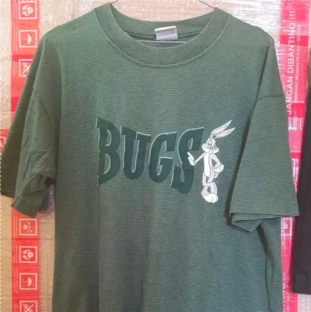 KAOS VINTAGE KARTUN ORIGINAL BUGS WARNER BROS 1999