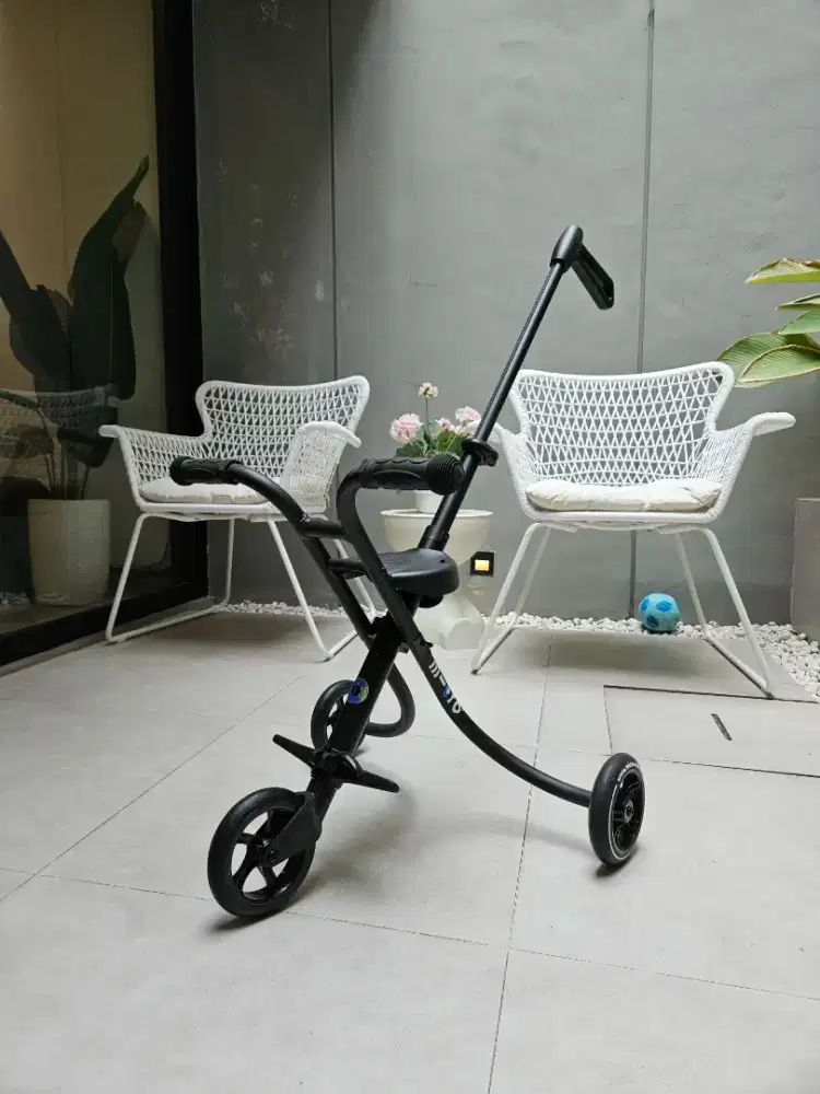Micro Trikes XL Hitam