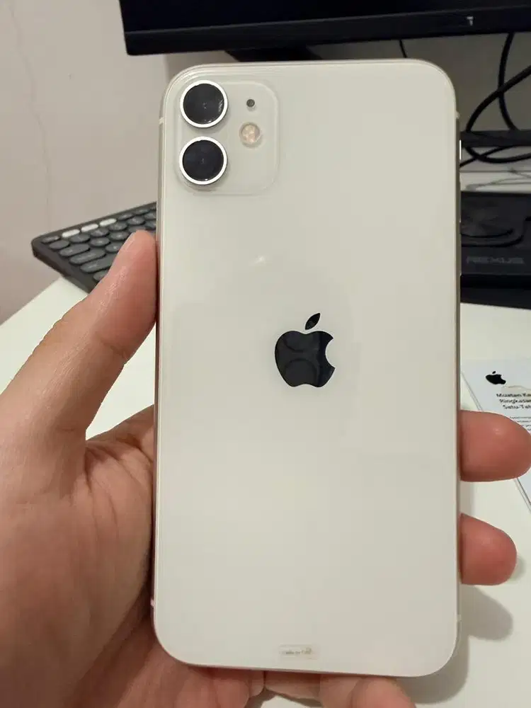 Iphone 11 128GB White ibox resmi Like New