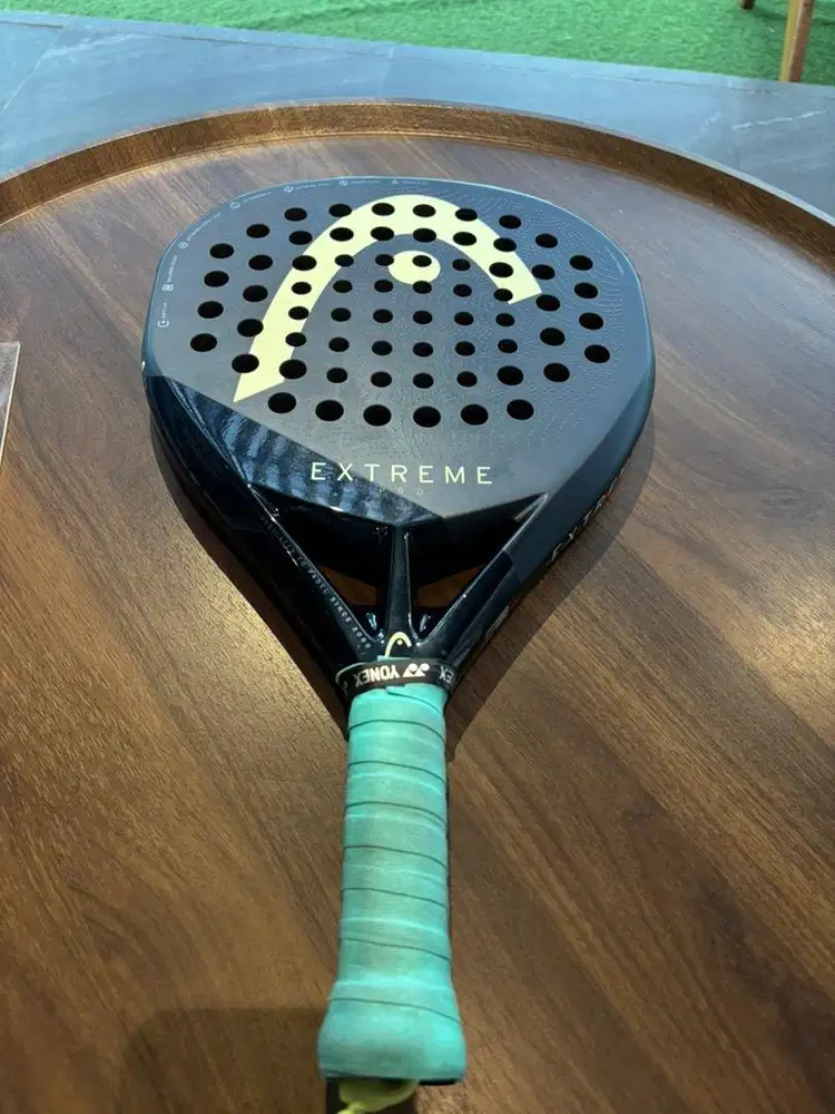 HEAD EXTREME PRO 2025 (padel racket)