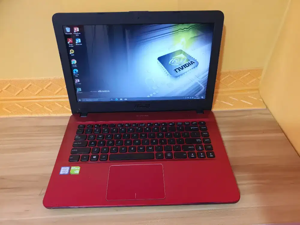 Laptop AsUs Core i3 Ram 8 GB