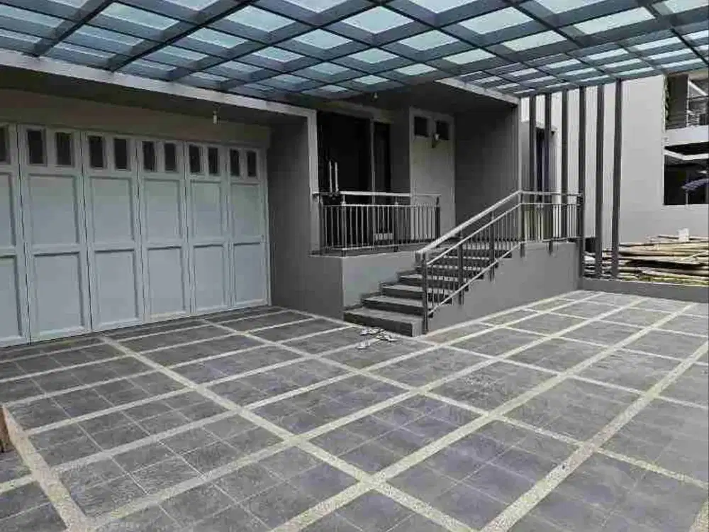 Rumah Mewah Fullfurnish dlm komp. Setiabudi, lokasi Strategis