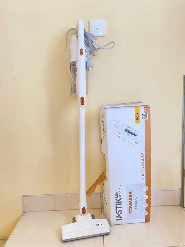 Dijual stick vacum cleaner merek Umeda