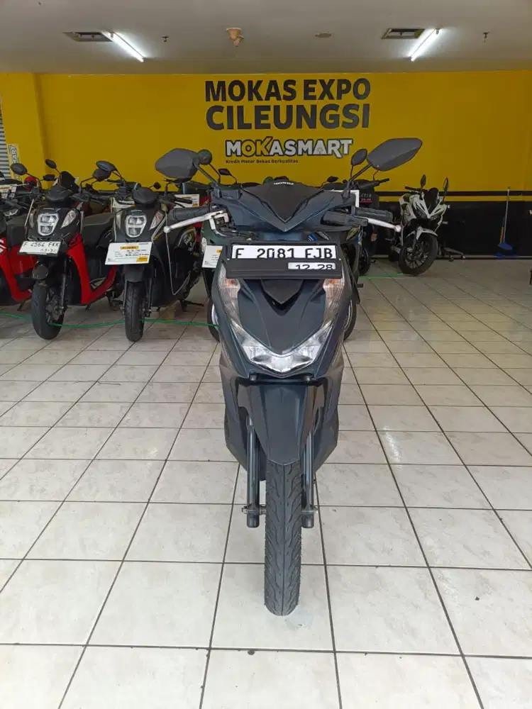 Dijual motor Honda Beat dlx 2023