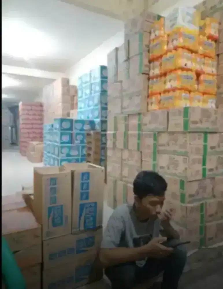 Dibutuhkan satu orang pria