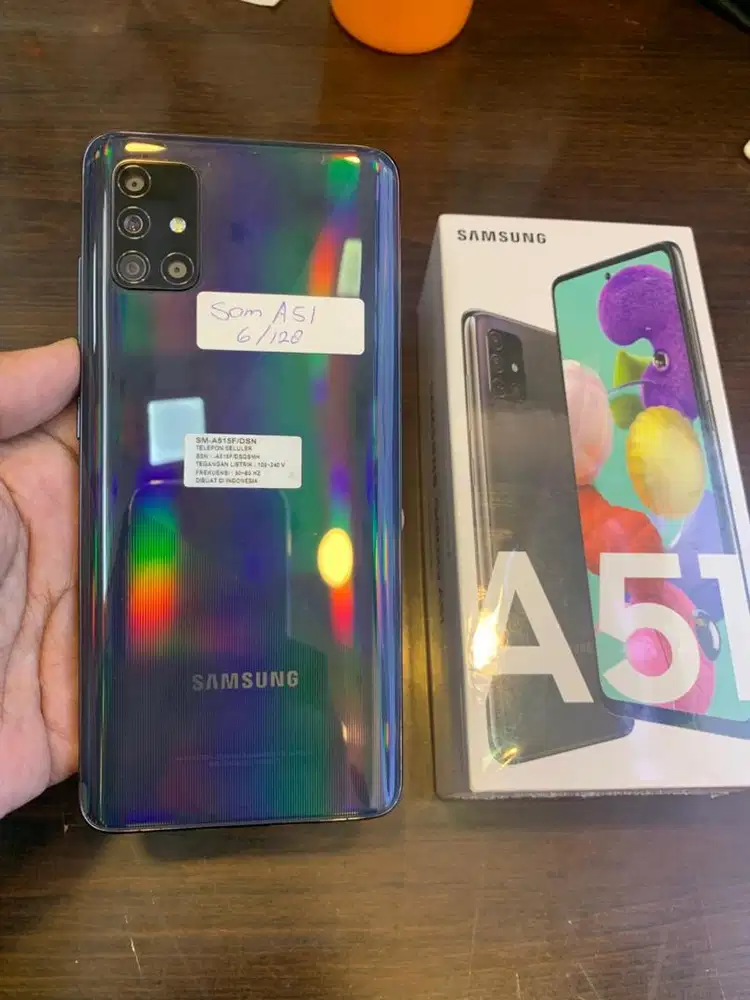 Samsung A51 6/128 mulus banget LCD ORI Acc belom dipake
