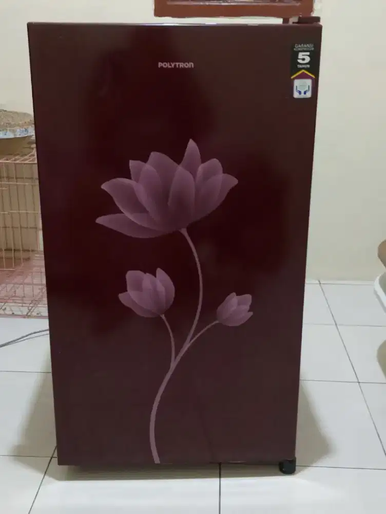 Kulkas 1 pintu polytron PRB 159R