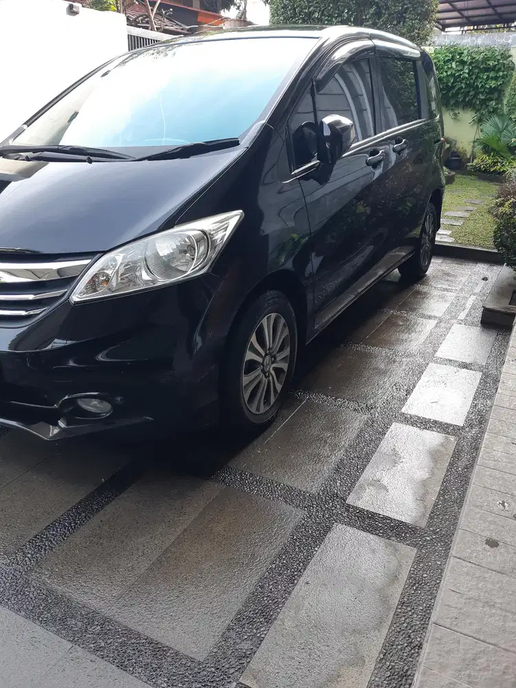 Honda Freed 2013 Bensin