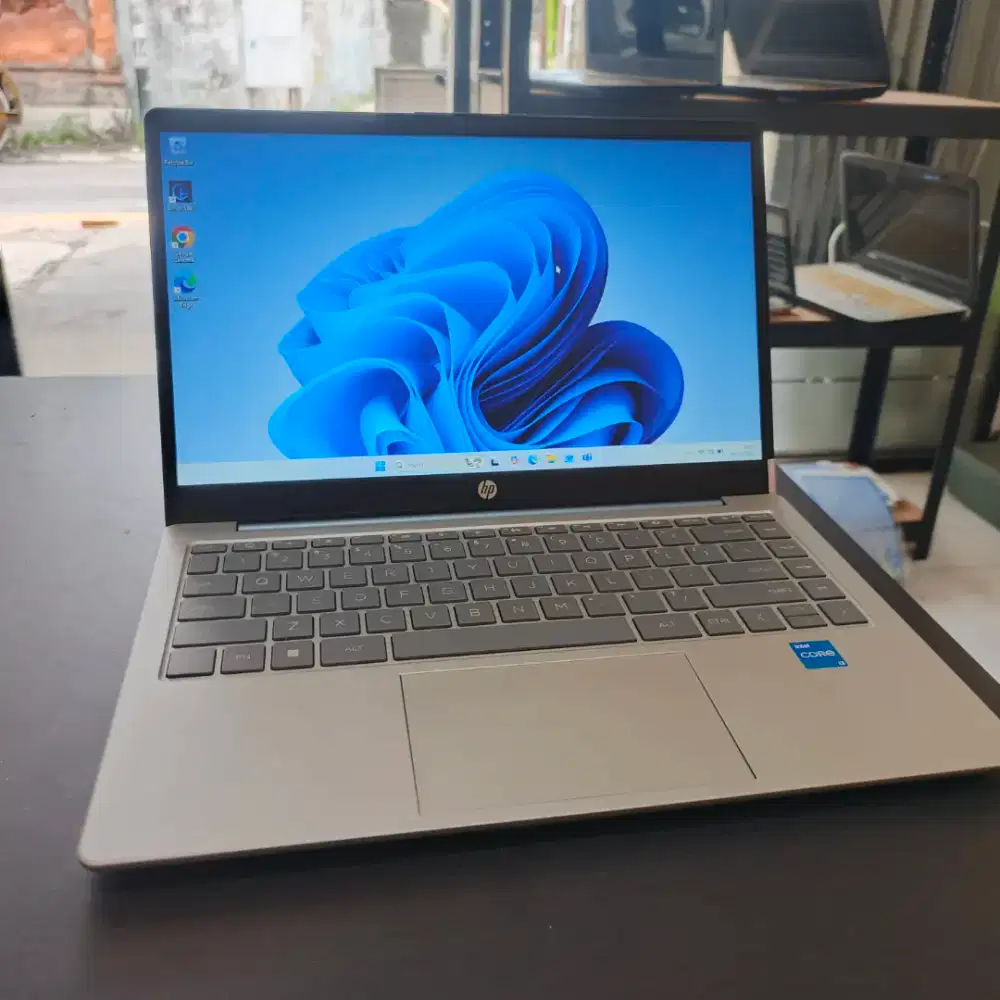 Laptop Hp i3 gen 12