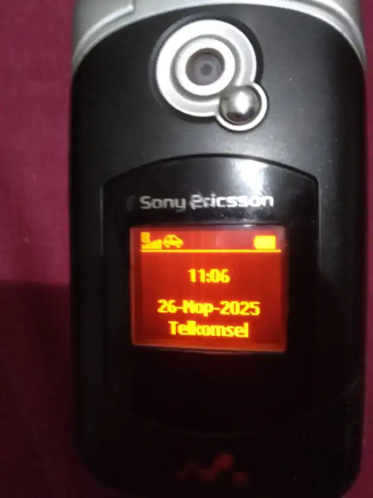 Hp SonyEricsson W300i All Operator Siap Harian