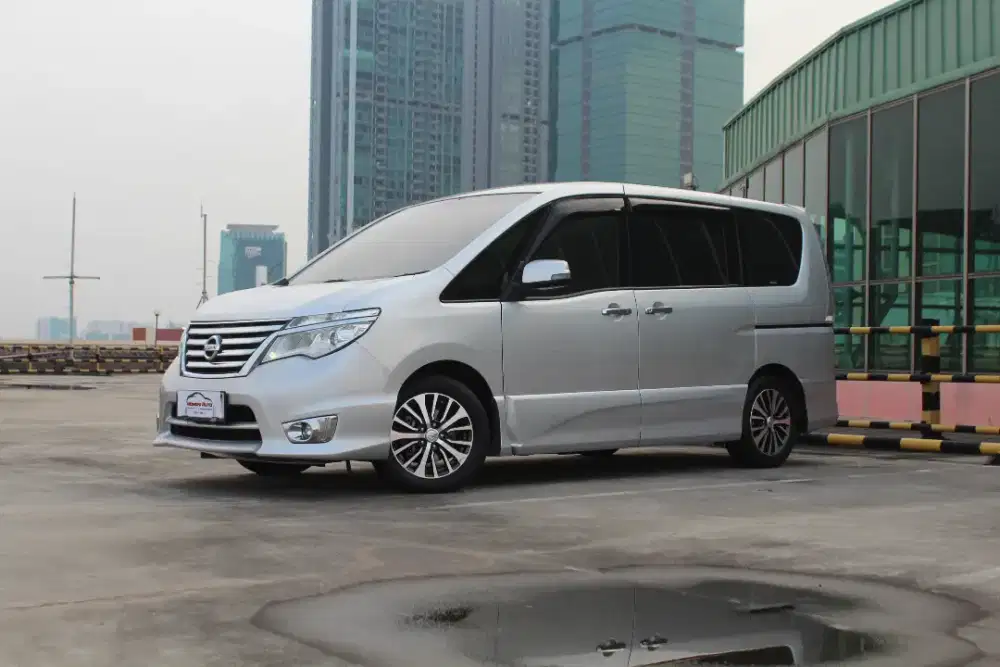 [Facelift] Nissan Serena HWS 2015 Facelift C26 cvt