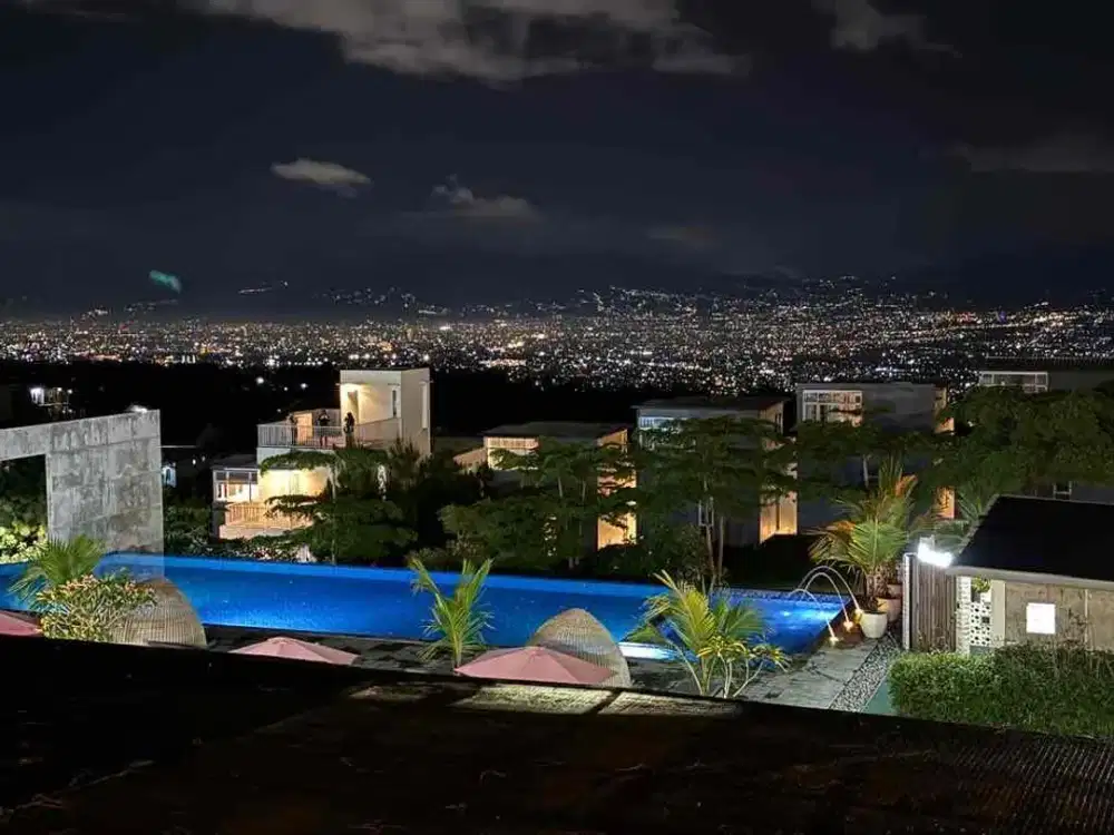 Dijual rumah semi Villa 3 lantai dekat area wisata kabut sejuk asri